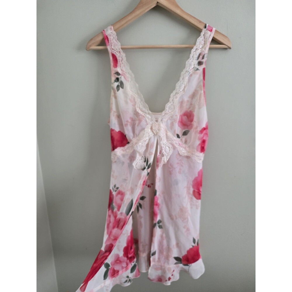 VTG Scret Treasurers Lace Floral Split Front Rosette  Babydoll Valentines Size M